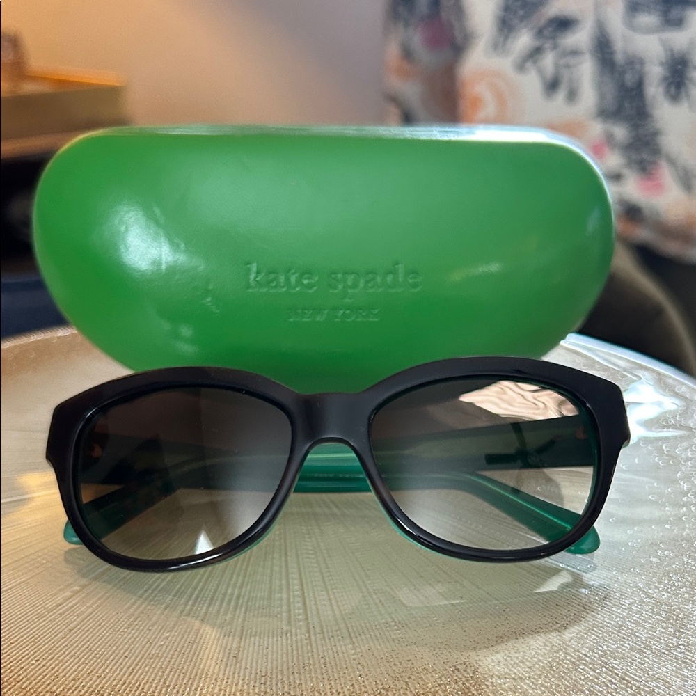 Kate Spade Black Sunglasses with Green Case